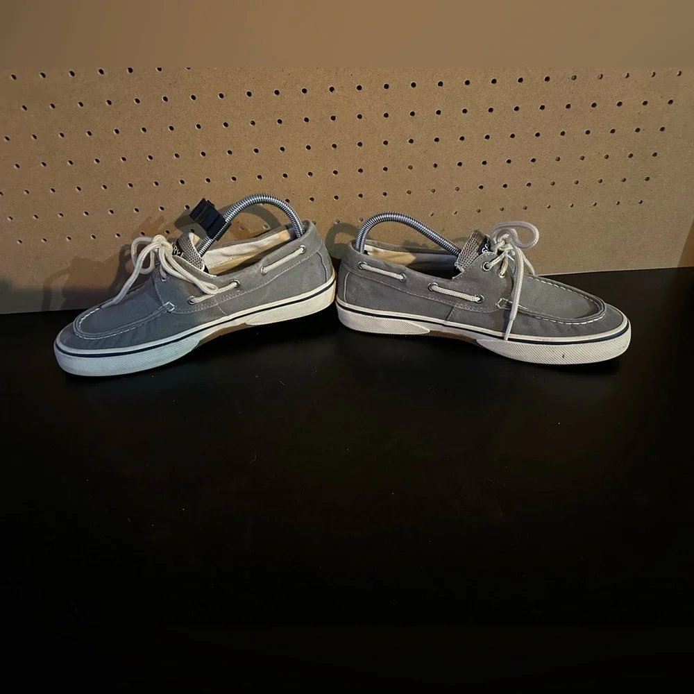 Sperry 0772830: Men's Halyard 2-Eye Grey Shoes Size 8 Sperry Men's
